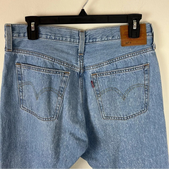 Levi’s 501 High Rise Light Wash Jeans Size 30 - Picture 4 of 6
